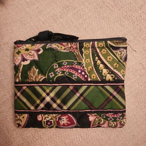 Vera Bradley Retired Chelsea Green Paisley Shoulder Bag and Matching Zip Wallet - Picture 4 of 4